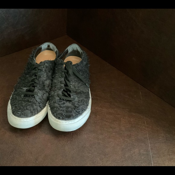 LOEFFLER RANDALL fringed black runners. - Picture 2 of 4